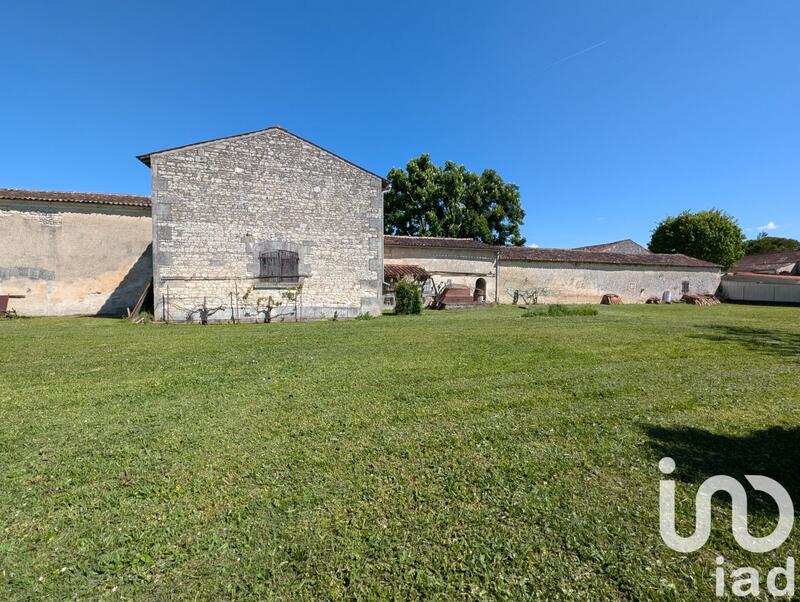 Ferme - 468 m² - 10 pièces