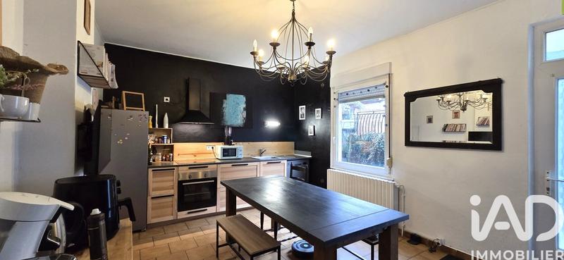 Maison - 111 m² - 7 pièces