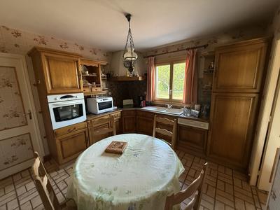 Maison - 164 m² - 7 pièces