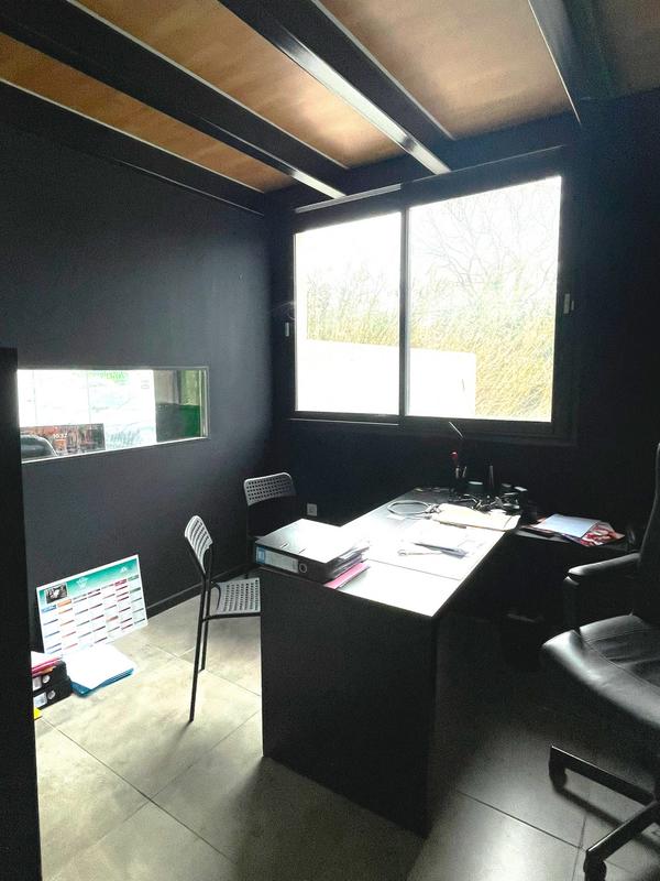 Bureau - 155 m²