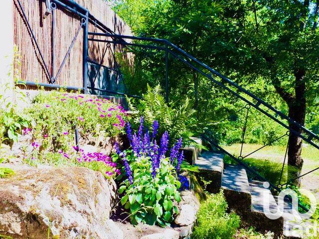 Maison - 104 m² - 5 pièces