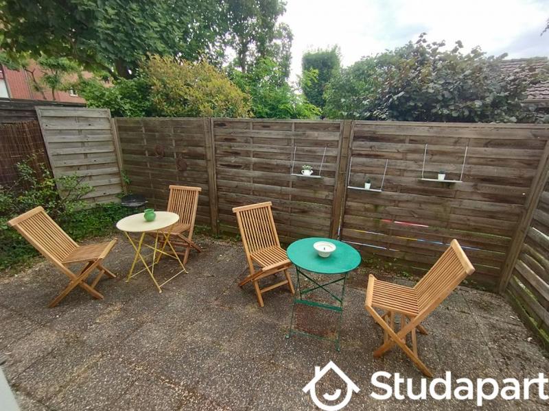 Chambre - 10 m² - 1 pièce