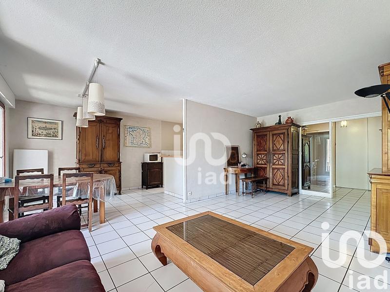 Appartement - 81 m² - 3 pièces