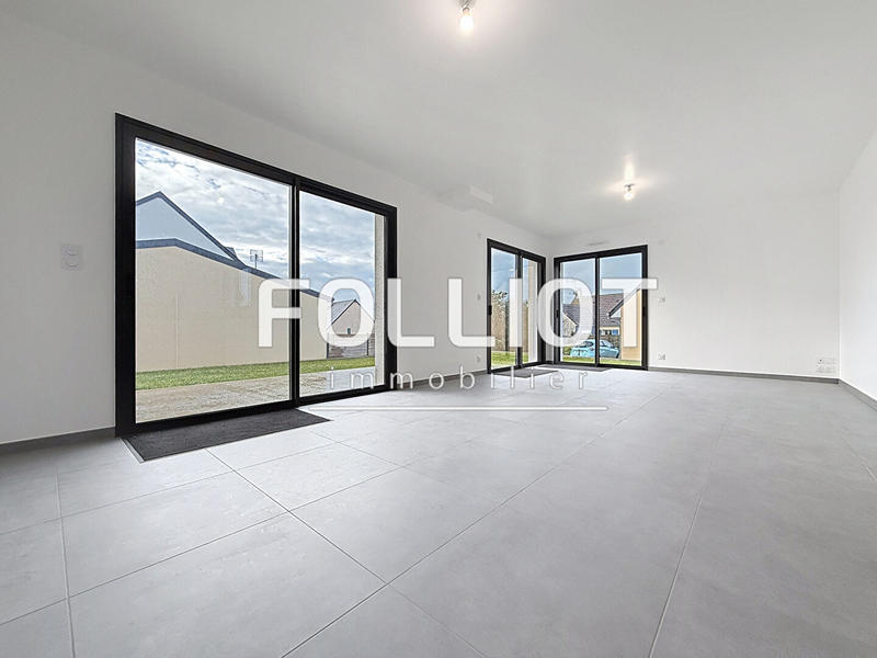 Maison - 99 m² - 4 pièces