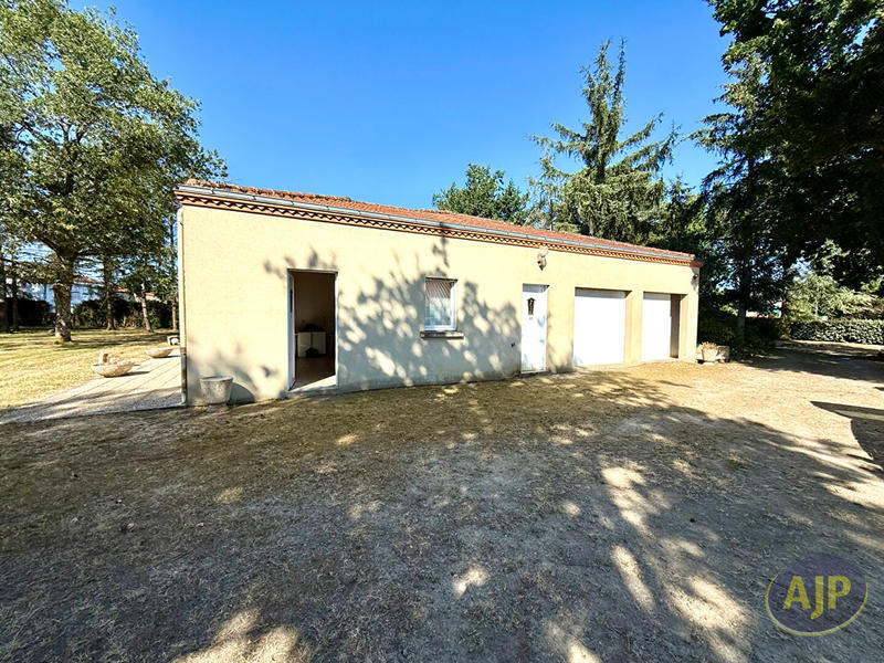Maison - 143 m² - 5 pièces