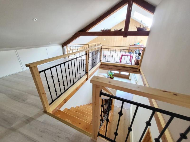 Maison - 333 m² - 10 pièces