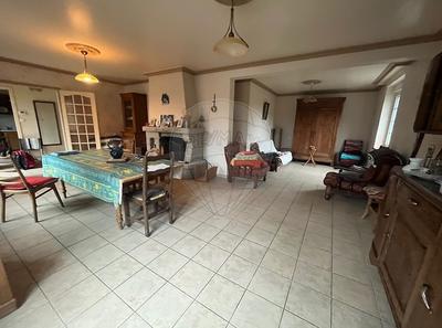 Maison - 155 m² - 5 pièces