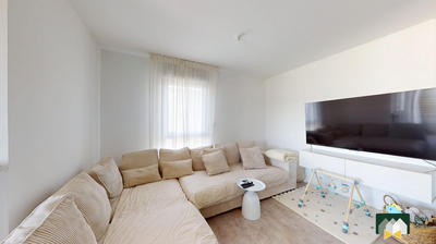 Appartement - 85 m² - 4 pièces