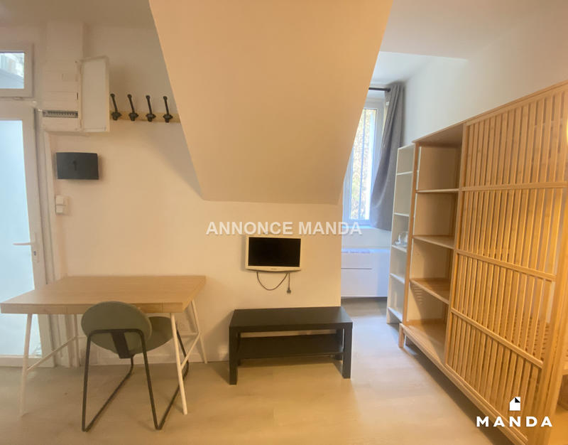Studio - 21 m² - 1 pièce