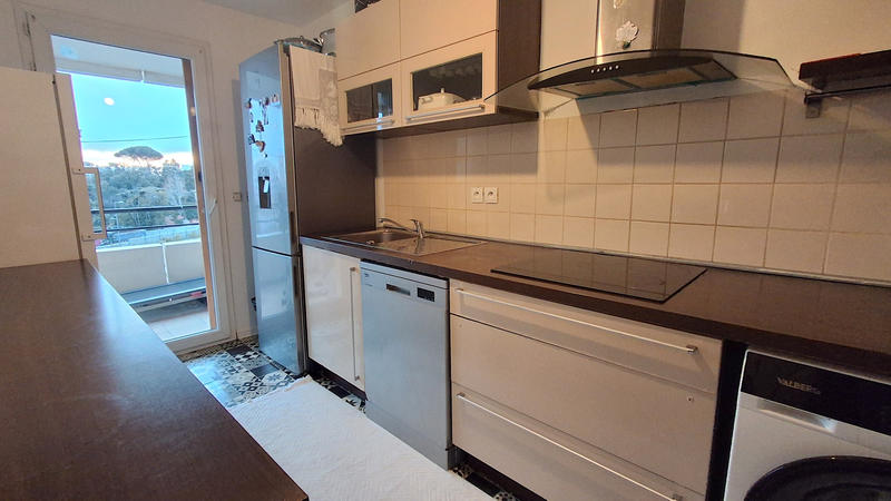 Appartement - 79 m² - 4 pièces