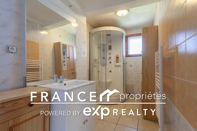 Maison - 192 m² - 4 pièces