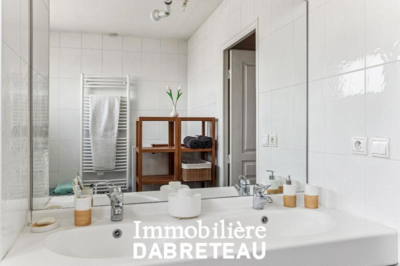 Appartement - 89 m² - 3 pièces