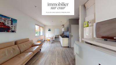 Local d'activité / Entrepôt - 326 m² - 20 pièces