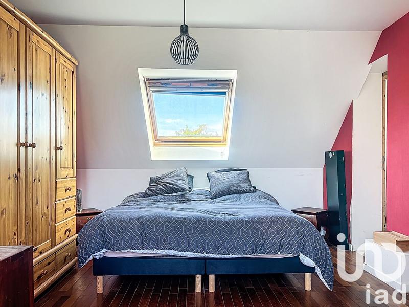 Maison - 202 m² - 8 pièces