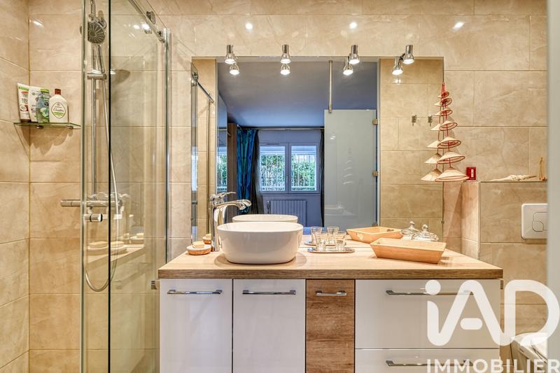 Maison de maîtres - 196 m² - 8 pièces