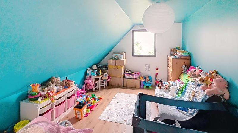 Maison - 90 m² - 5 pièces