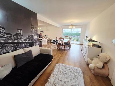 Maison - 112 m² - 8 pièces