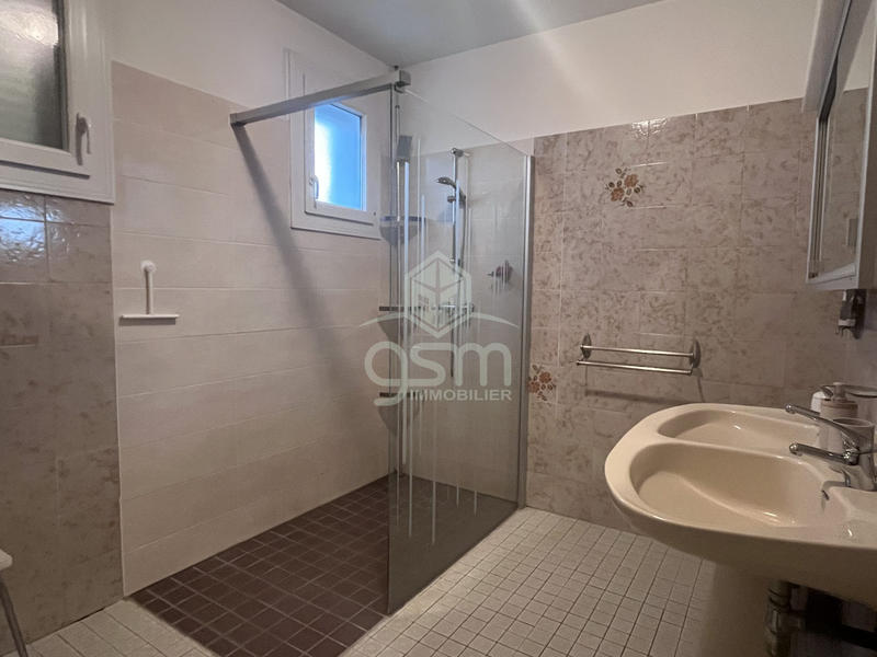 Maison - 111 m² - 5 pièces