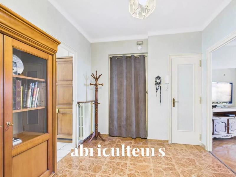 Appartement - 87 m² - 3 pièces