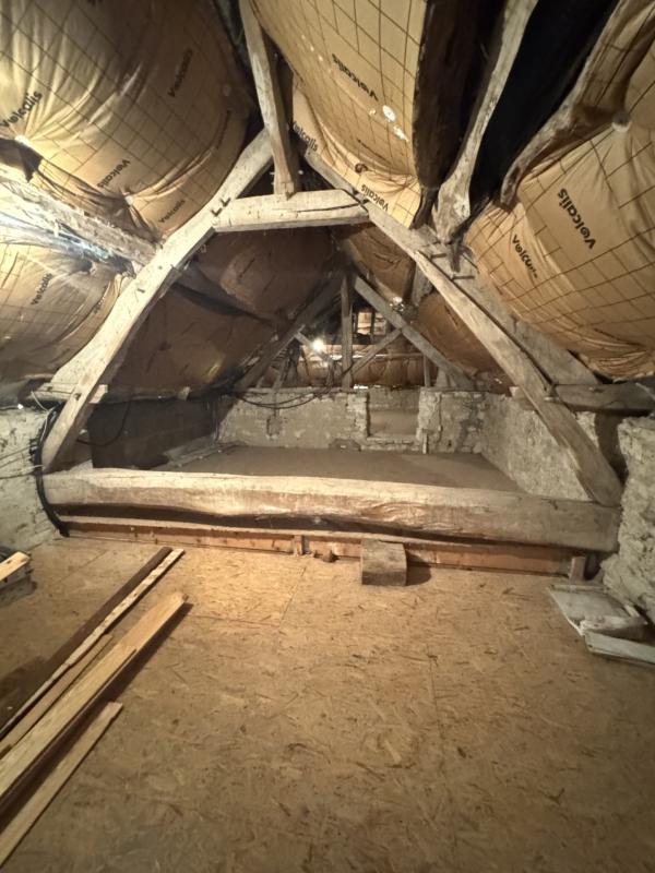 Maison en pierre - 113 m² - 4 pièces