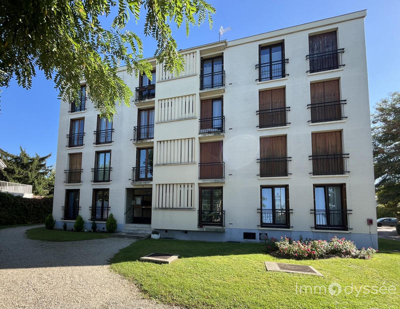 Appartement - 103 m² - 5 pièces