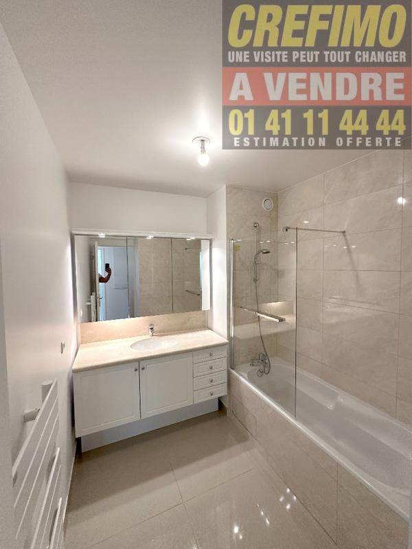 Appartement - 92 m² - 4 pièces