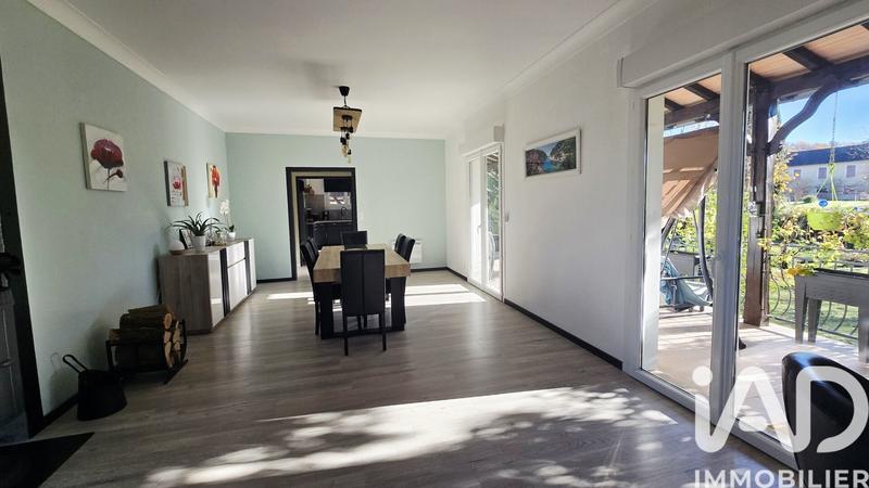 Maison - 189 m² - 5 pièces