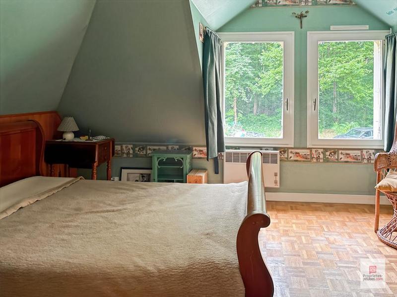 Maison - 203 m² - 8 pièces