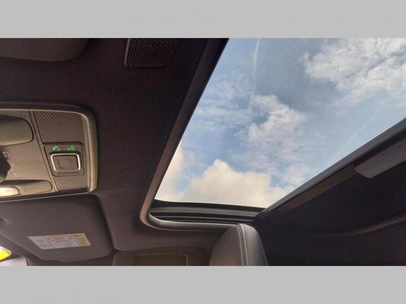 Renault Arkana E-Tech 145 - 23 Techno