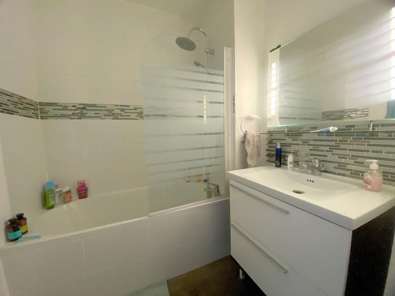 Appartement - 75 m² - 4 pièces