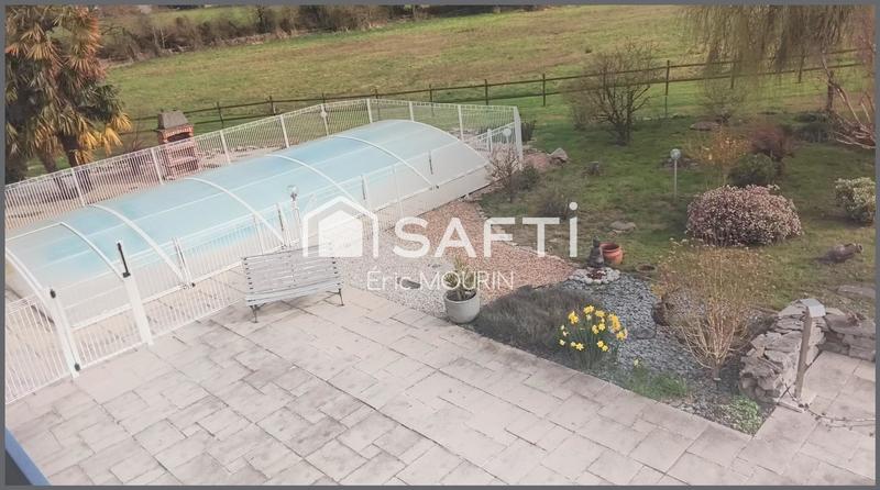 Maison - 350 m² - 13 pièces