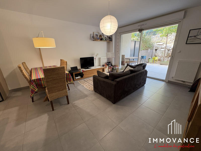 Maison - 84 m² - 4 pièces