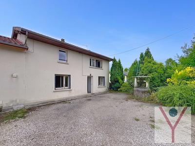 Maison - 138 m² - 5 pièces