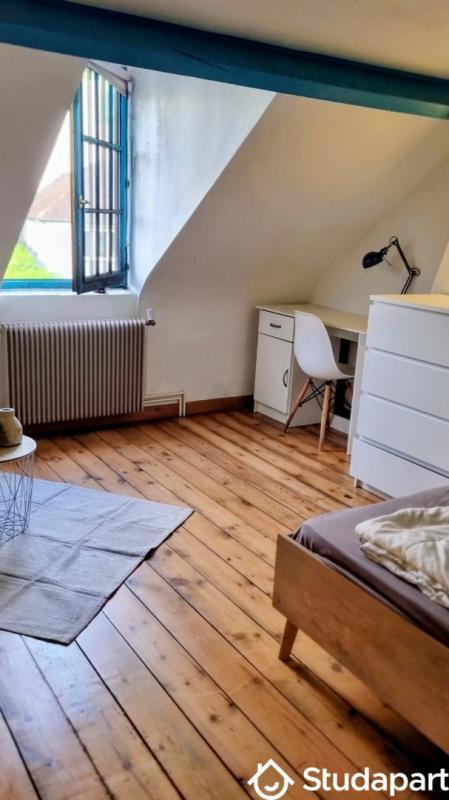 Chambre - 13 m² - 1 pièce