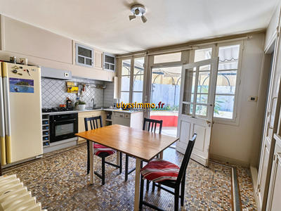 Maison ancienne - 98 m² - 5 pièces