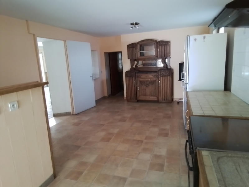 Propriété - 275 m² - 8 pièces