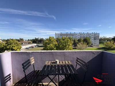 Appartement - 81 m² - 5 pièces