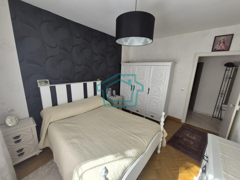 Maison - 160 m² - 7 pièces