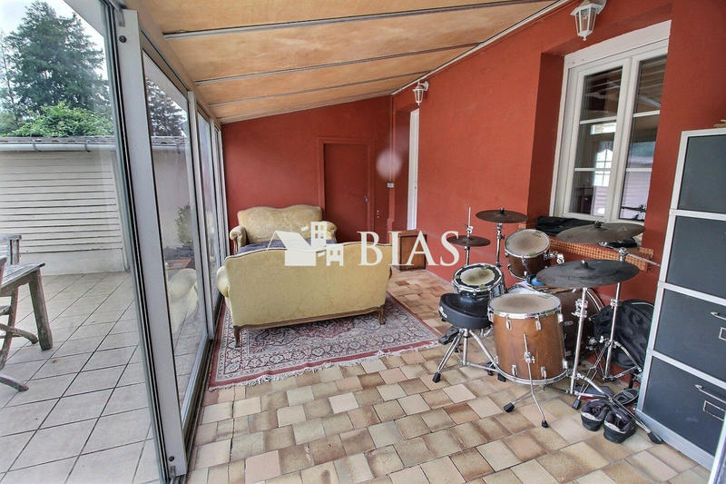 Maison - 89 m² - 5 pièces