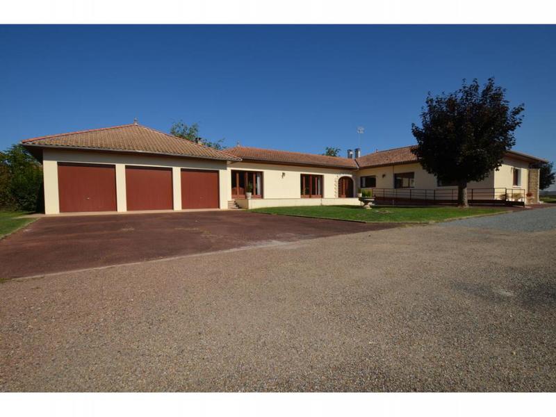 Maison - 229 m² - 6 pièces