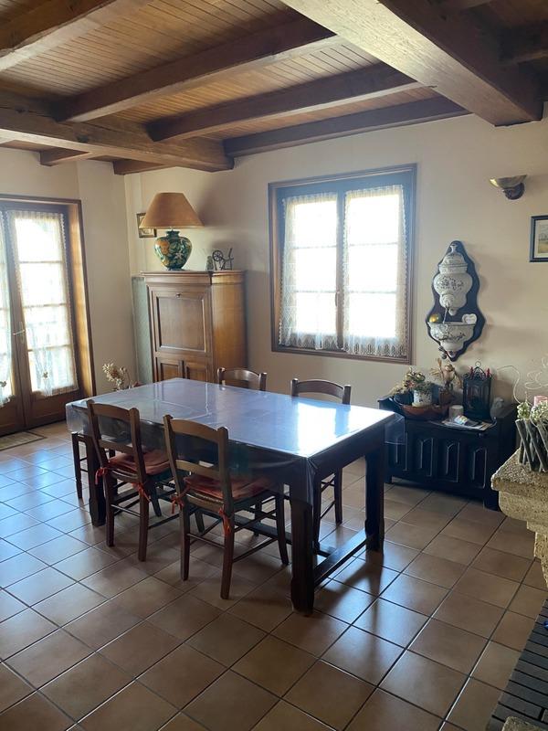 Maison - 151 m² - 5 pièces