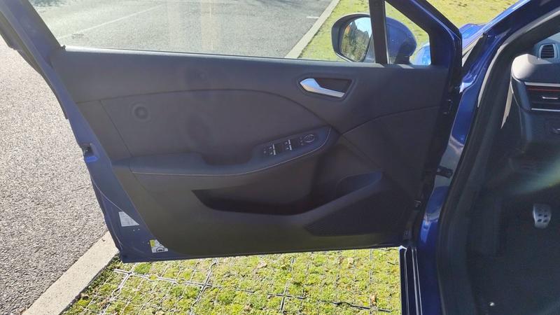 Renault Clio V 1.0 TCe 100 Rs Line