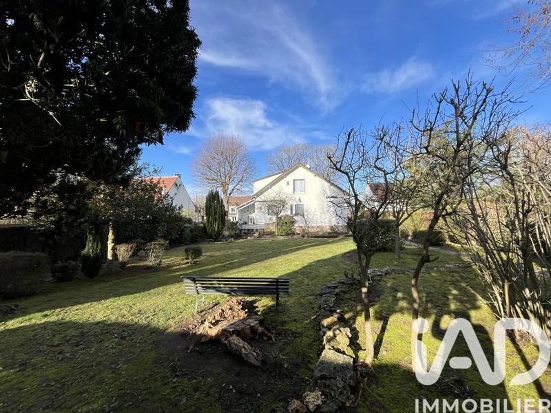 Maison - 149 m² - 6 pièces