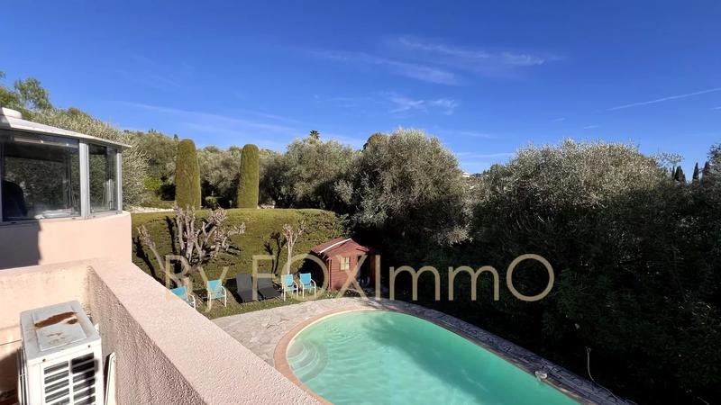 Maison - 151 m² - 6 pièces