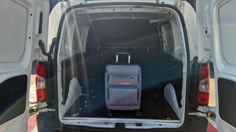 Peugeot Partner Fourgon Standard 650 Kg Puretech 110 Ss Bvm6 Premiu