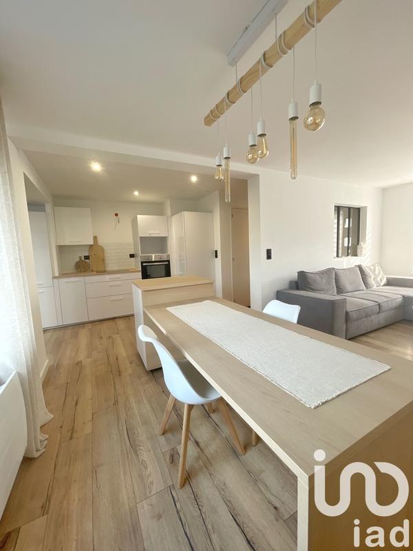 Maison - 79 m² - 4 pièces