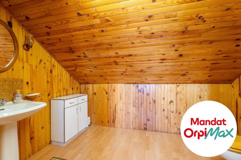 Maison - 219 m² - 6 pièces