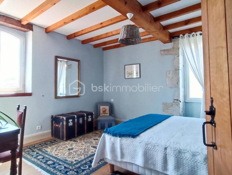 Maison de village - 278 m² - 12 pièces