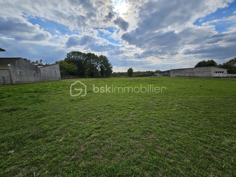 Terrain constructible - 795 m²