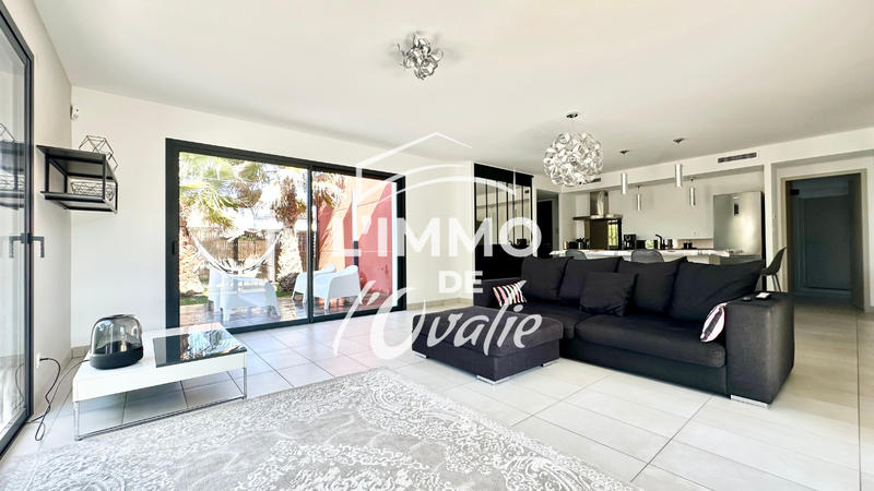 Maison - 110 m² - 5 pièces